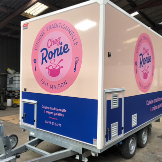 publicité adhésive sur food-truck Nantes (44)